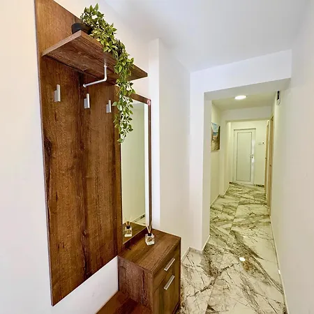 Charm 2 Apartamento Varna